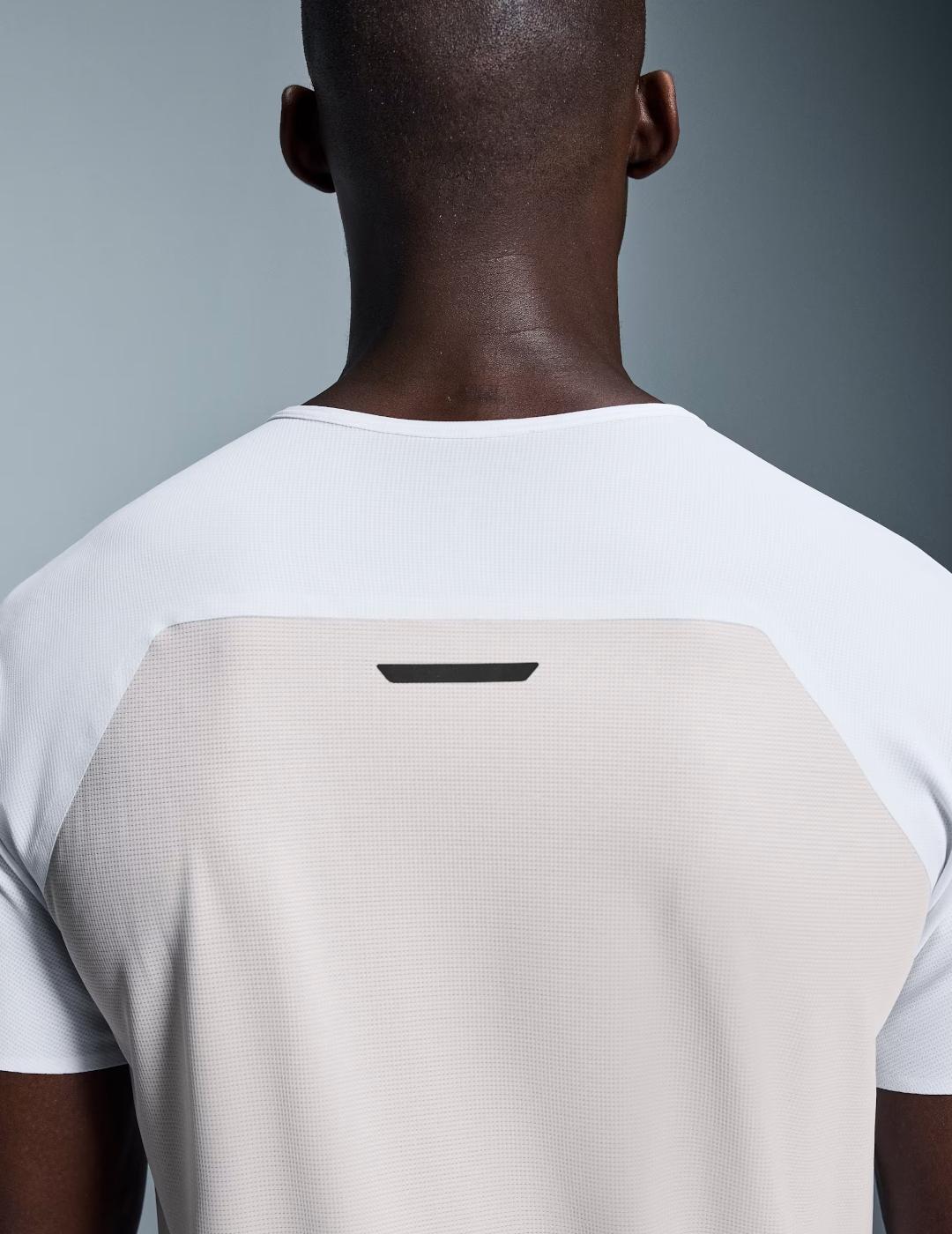 ON CAMISETA WHITE PERFORMANCE-T 3