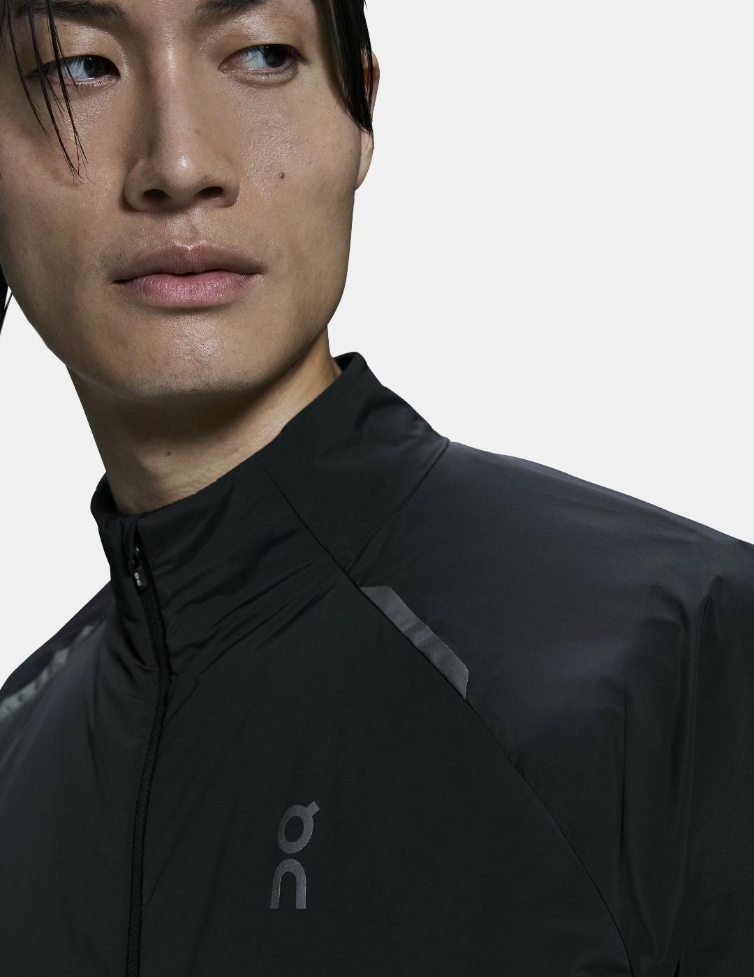 ON CHAQUETA NEGRA WEATHER INSULATED