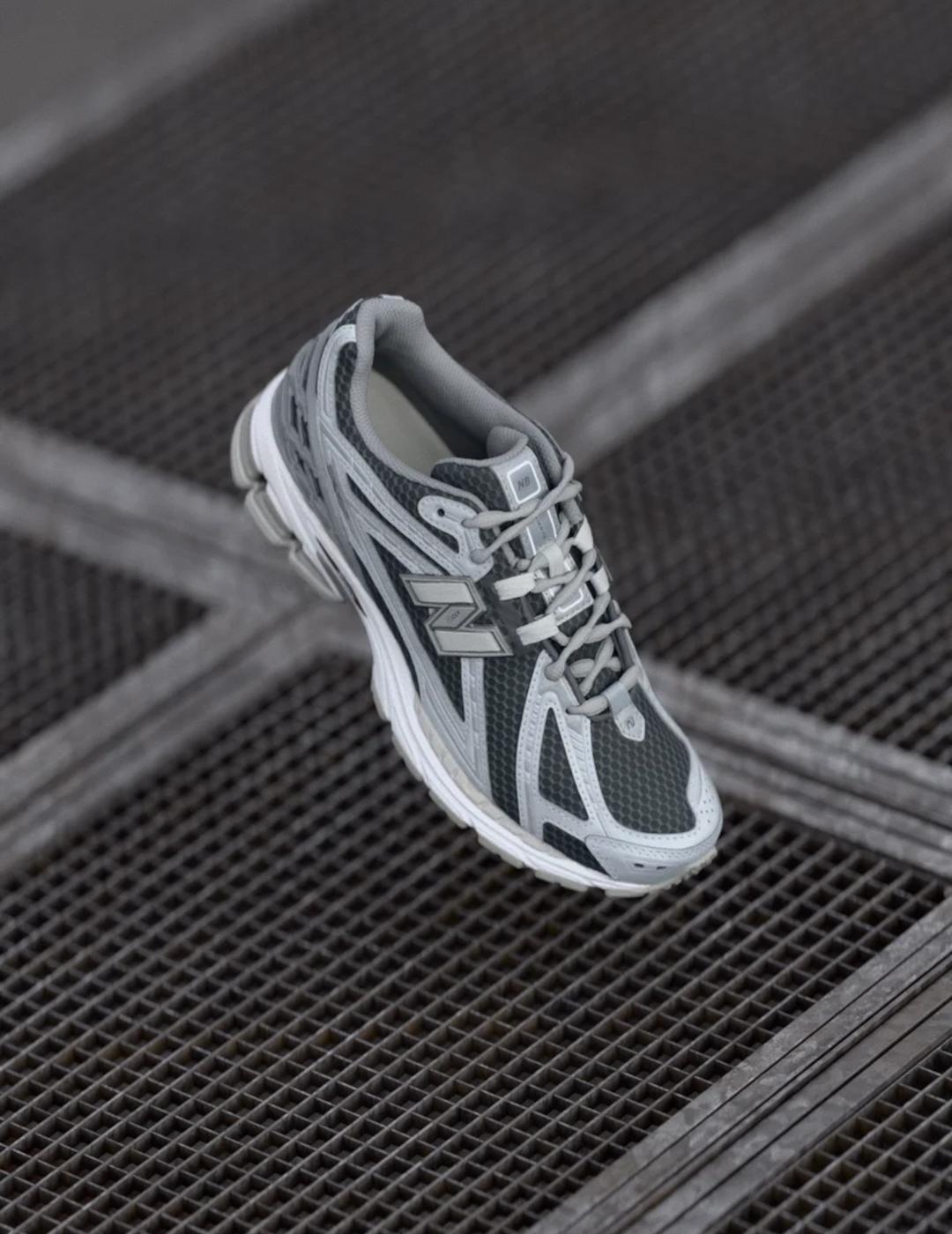 NEW BALANCE ZAPATILLA 1906 GRIS