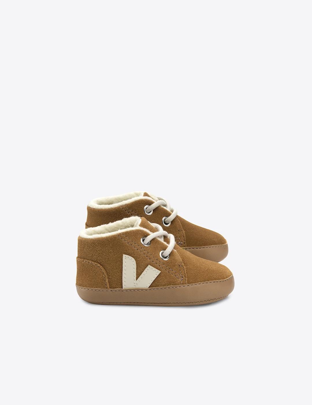VEJA BABY SUEDE CAMEL PIERRE