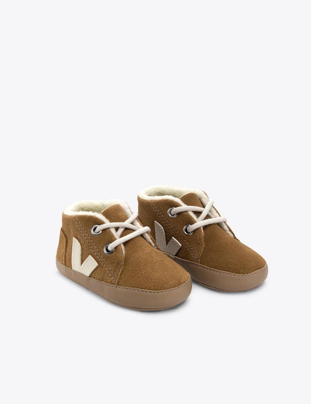 VEJA BABY SUEDE CAMEL PIERRE