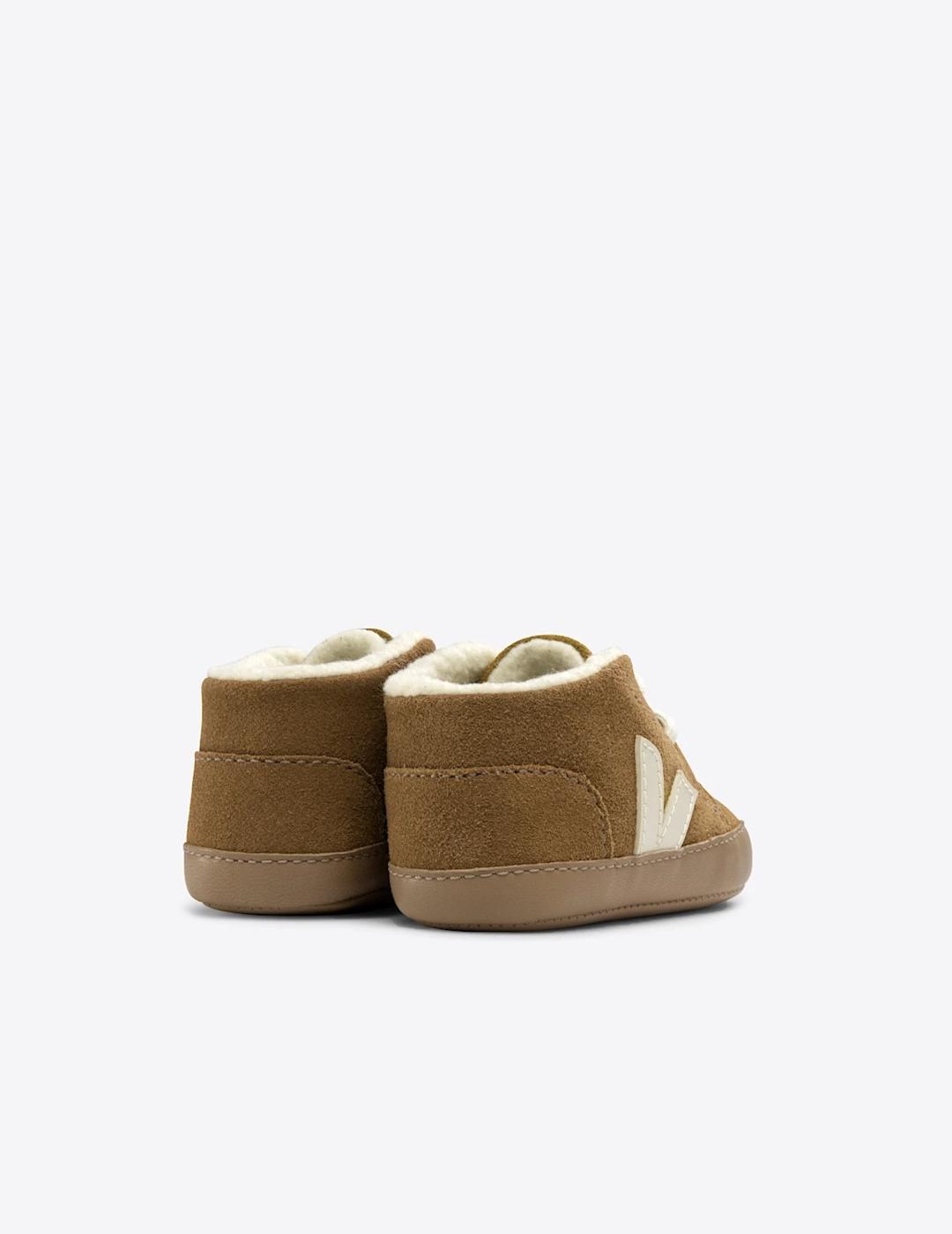 VEJA BABY SUEDE CAMEL PIERRE