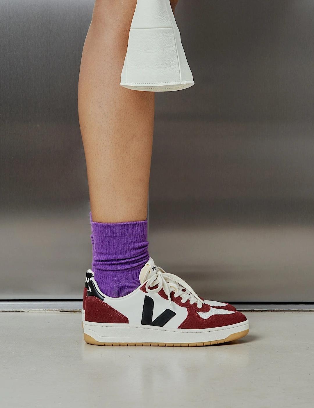 VEJA ZAPATILLA V10 BLACK AMARANTE