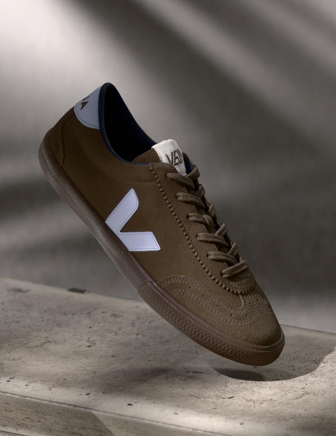 VEJA ZAPATILLA VOLLEY SUEDE EAGLE SWAN