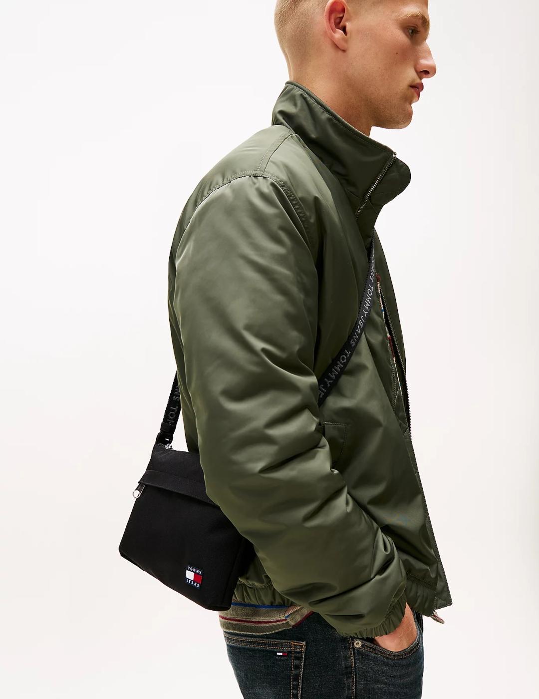 TOMMY BOLSO NEGRO DAILY SACOCH