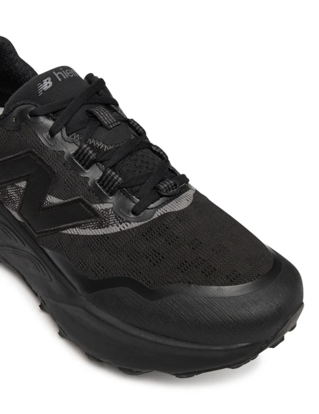 NEW BALANCE Fresh Foam X Hierro v9