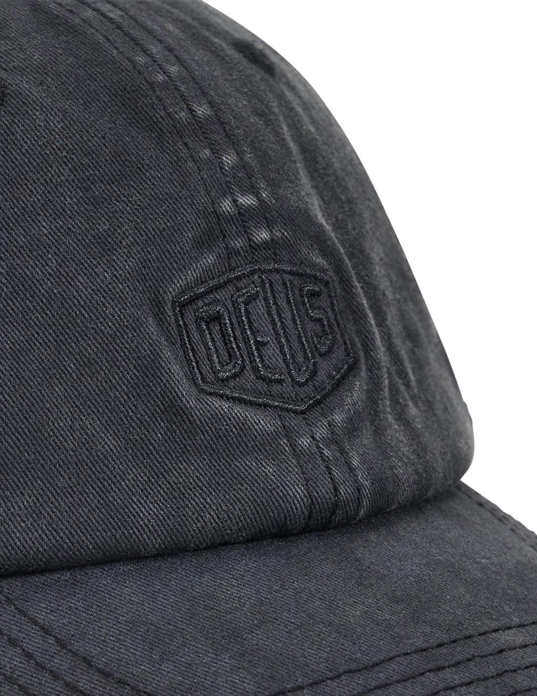 DEUS GORRA NEGRA SHIELD GARMENT DYED