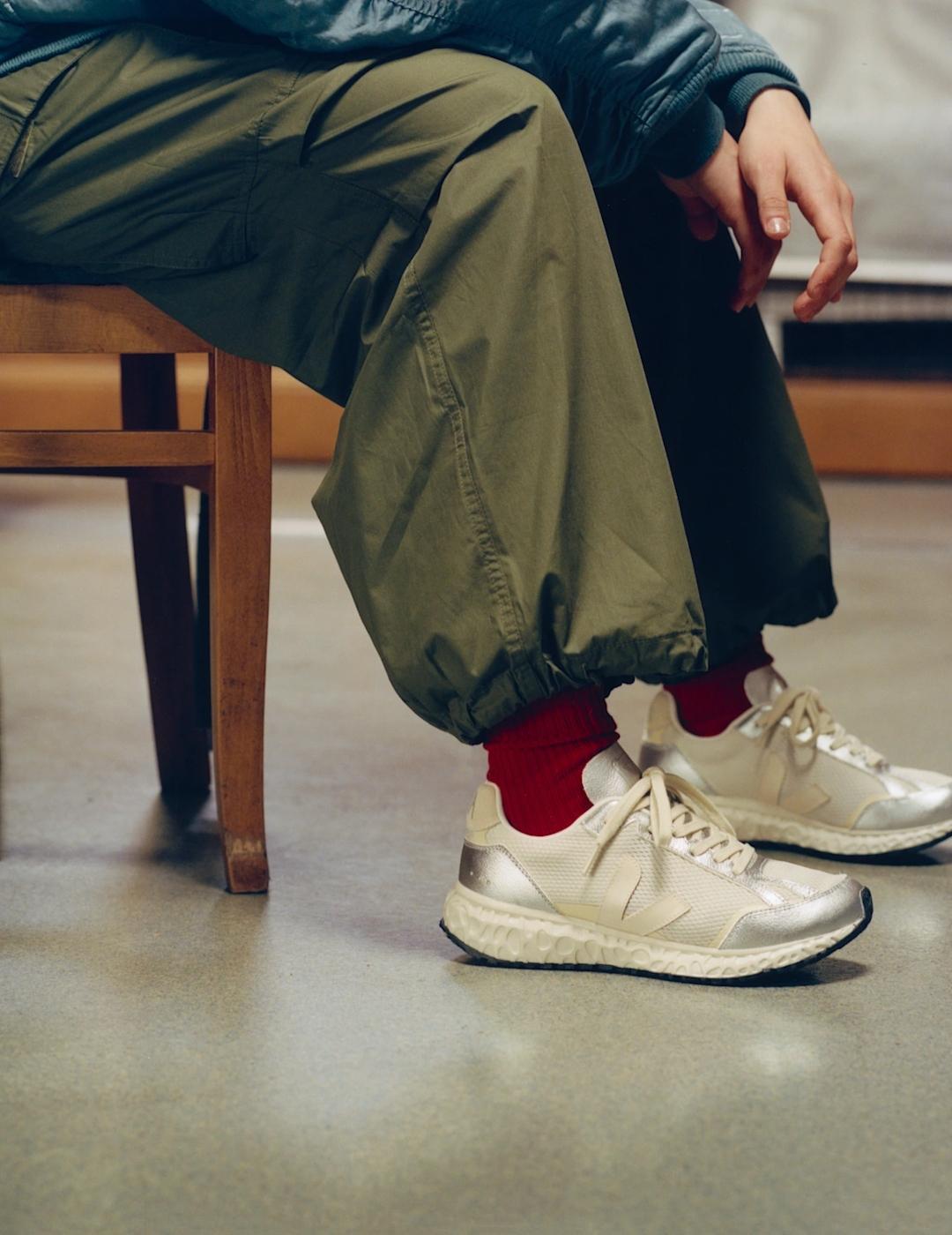 VEJA ZAPATILLA CONDOR SILVER ROYALE PIERRE