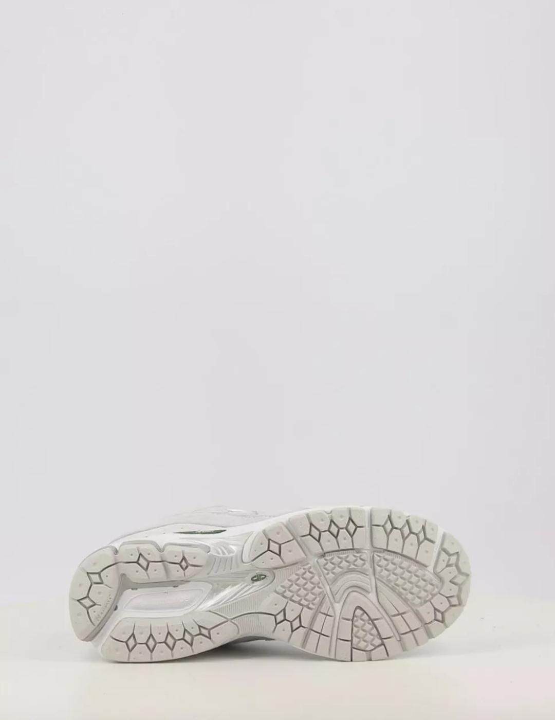 NEW BALANCE 2002 GRIS PERLA