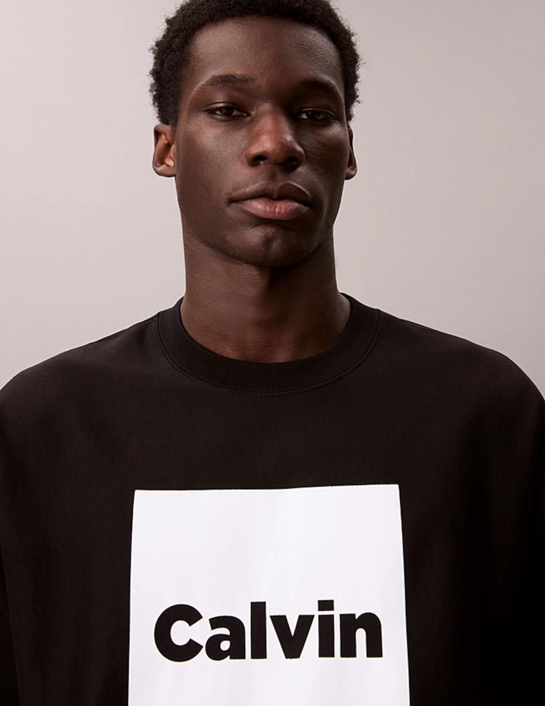 CALVIN KLEIN SUDADERA NEGRA PREMIUM