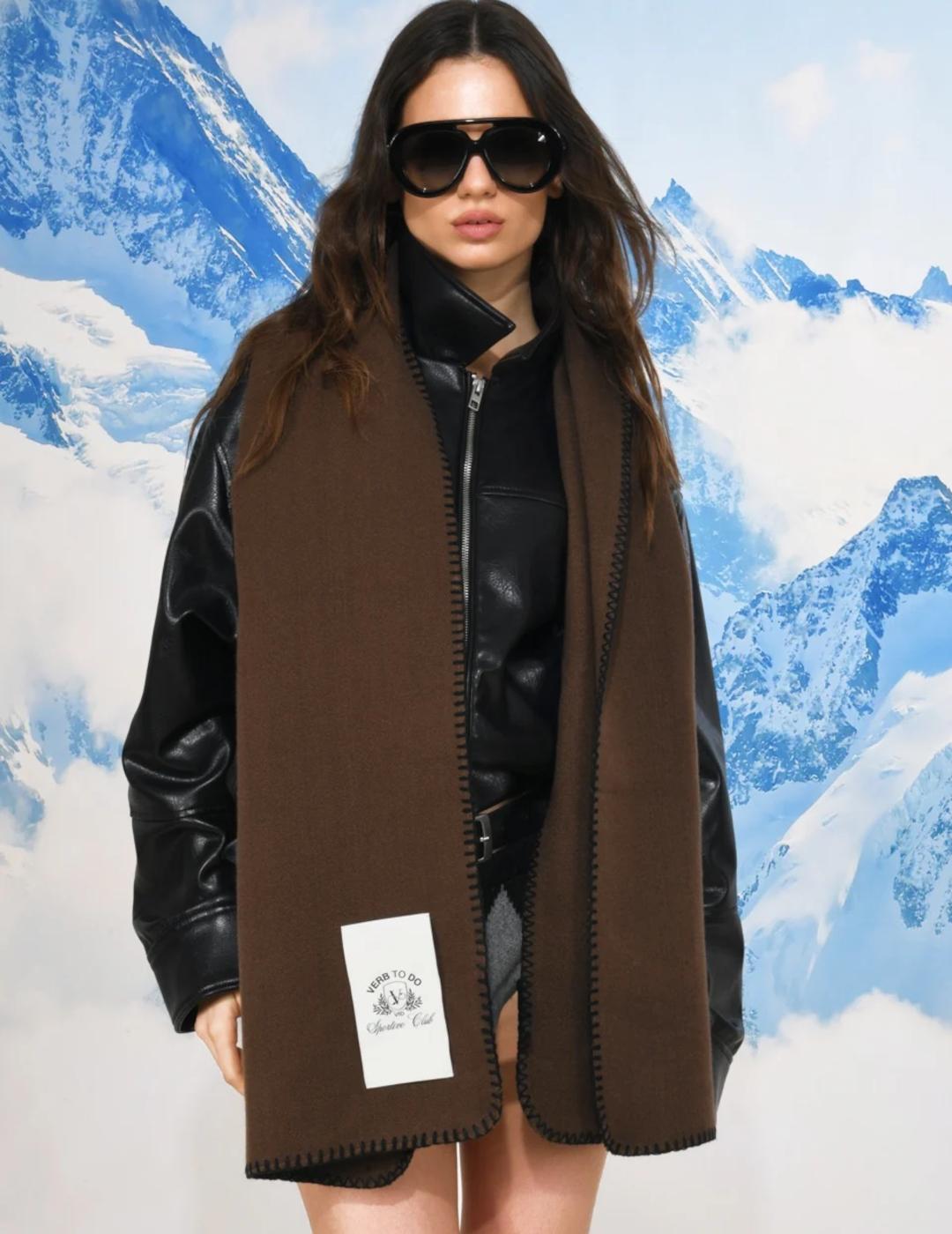 VERB TO DO BUFANDA BROWN SPORTY