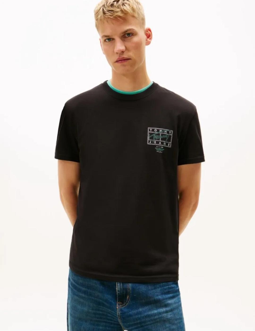 TOMMY CAMISETA NEGRA REG SIGN SPRAY