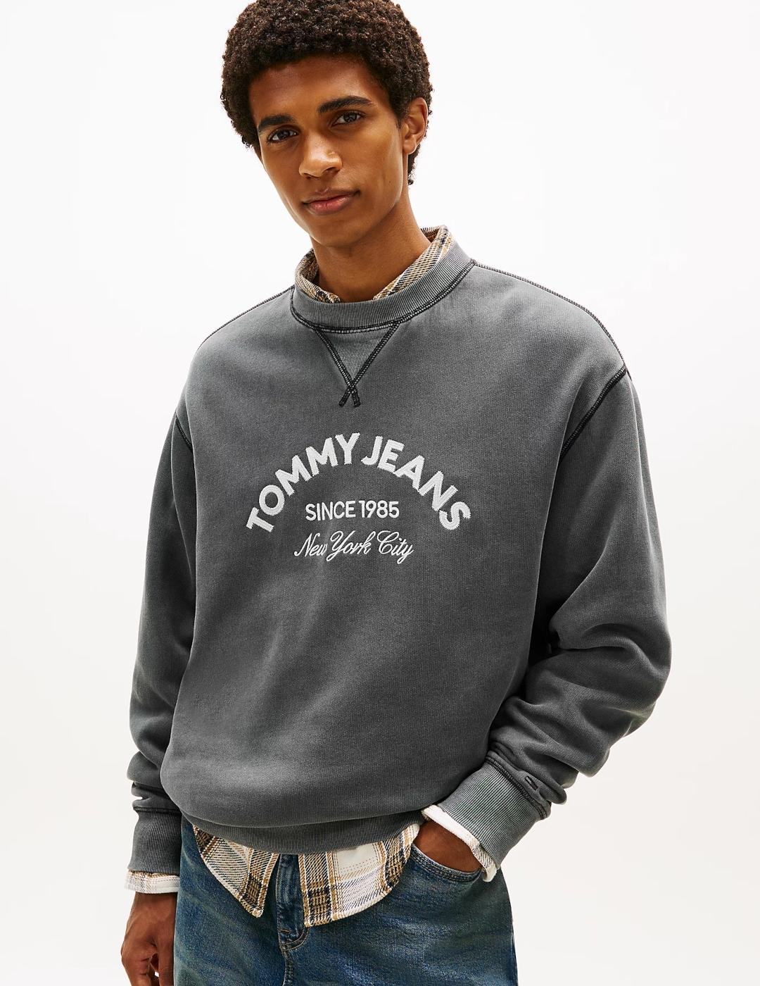 TOMMY SUDADERA GRIS REG GMD APPLIQUE