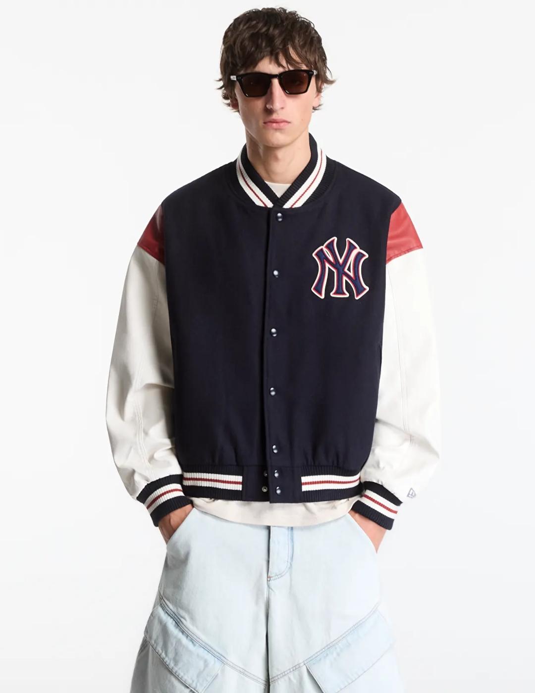 NEW ERA CAZADORA MARINO VARSITY MLB New Era Marino para Hombre | 5AV SHOP